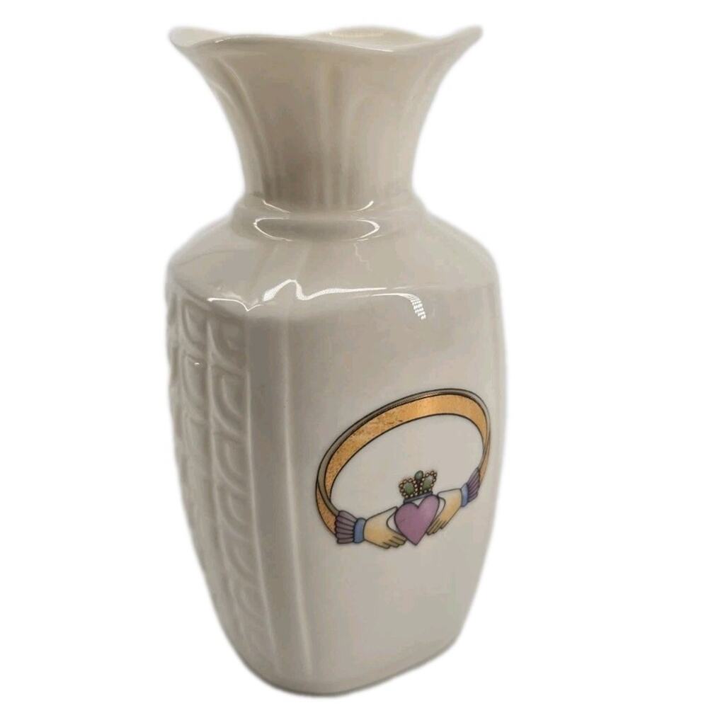 Vtg 90s Donegal Irish Parian China Mini Claddagh Vase 4 Inch Delicate